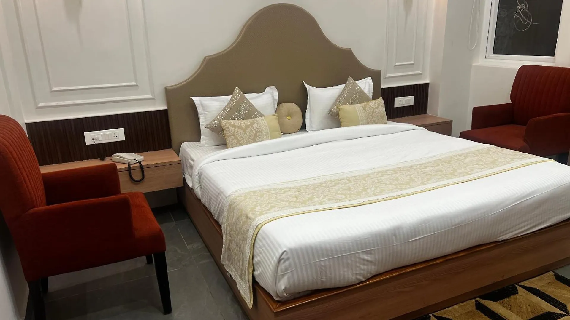 Anaya Retreat Hotel Varanasi