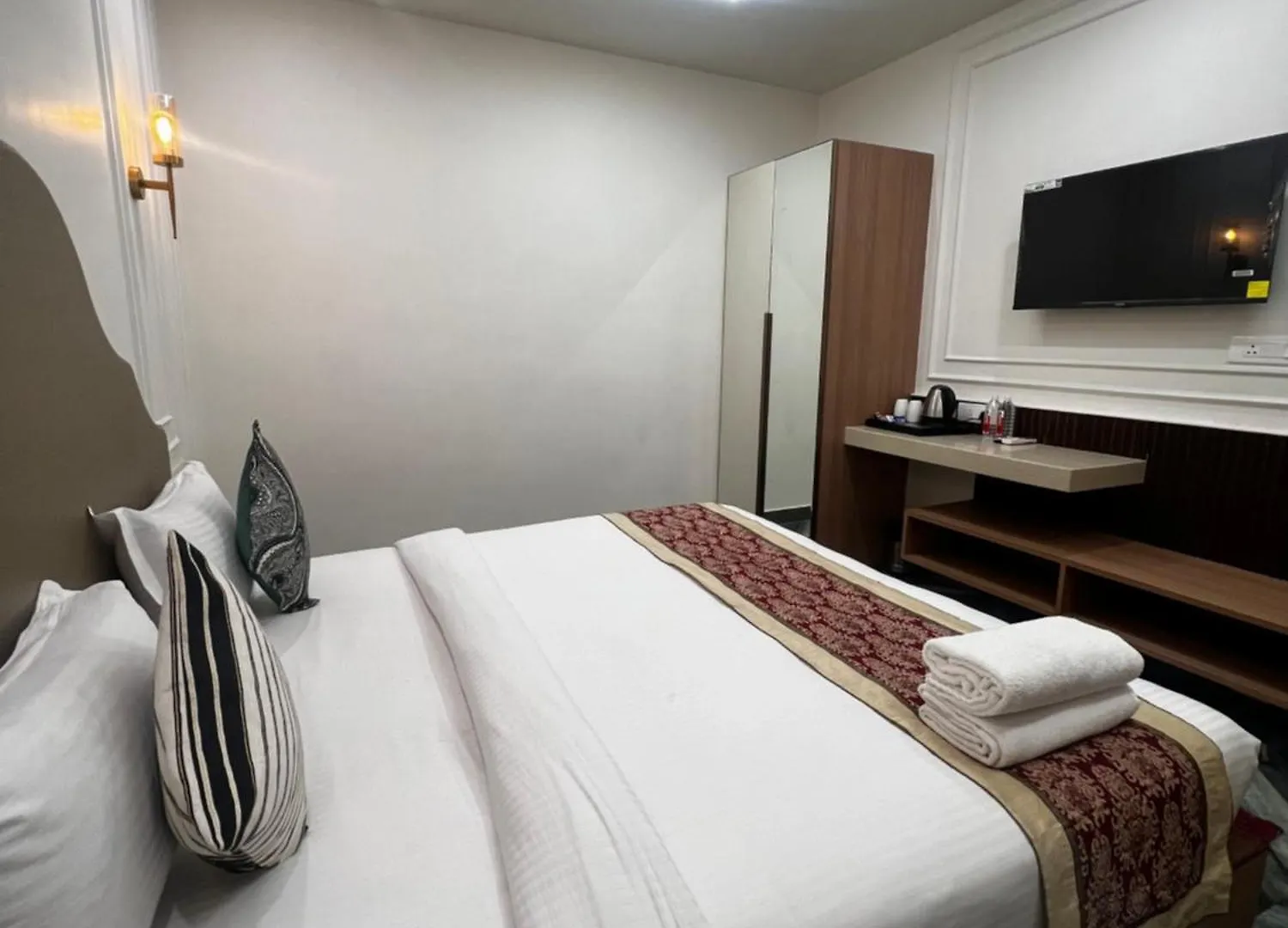 فندق Anaya Retreat فاراناسي
